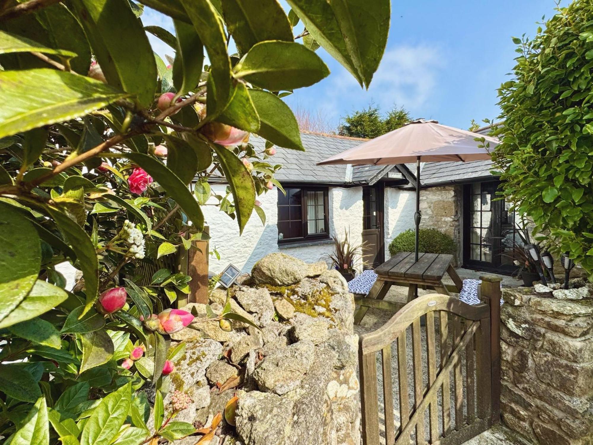 Hallagenna Cottages Bodmin Exterior photo